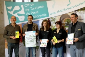 Nouvelles brochures, nouvelles cartes, nouveaux produits pour une destination 100% Pays Châtillonnais avec l'office du tourisme !